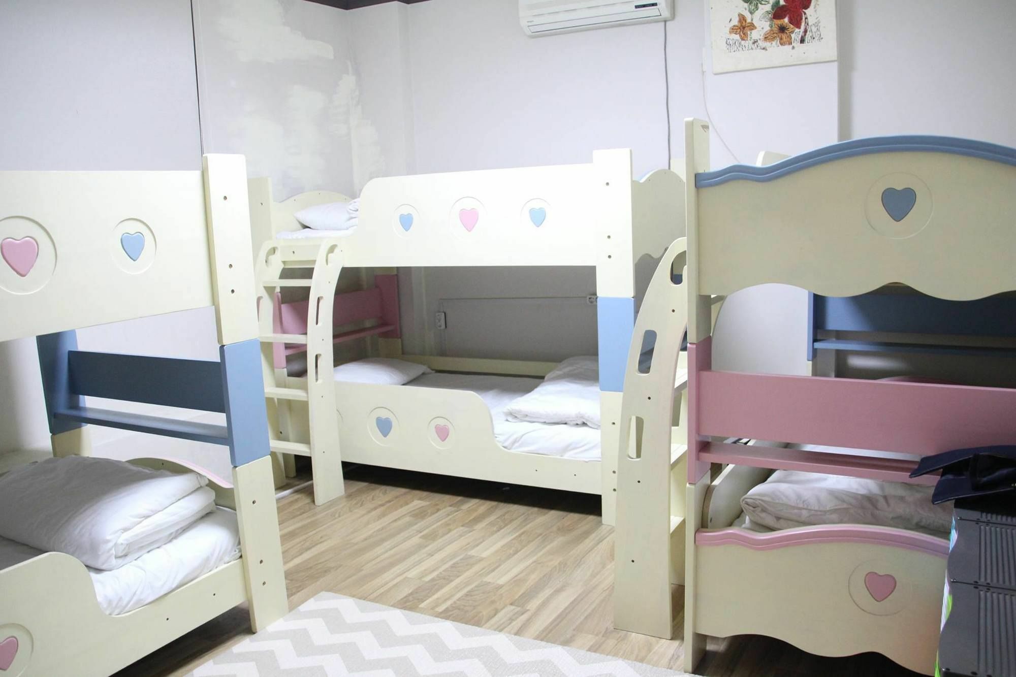Backpackers' House Hotel Busan Exterior photo